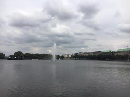 14112085_10154580744724708_244629739_n